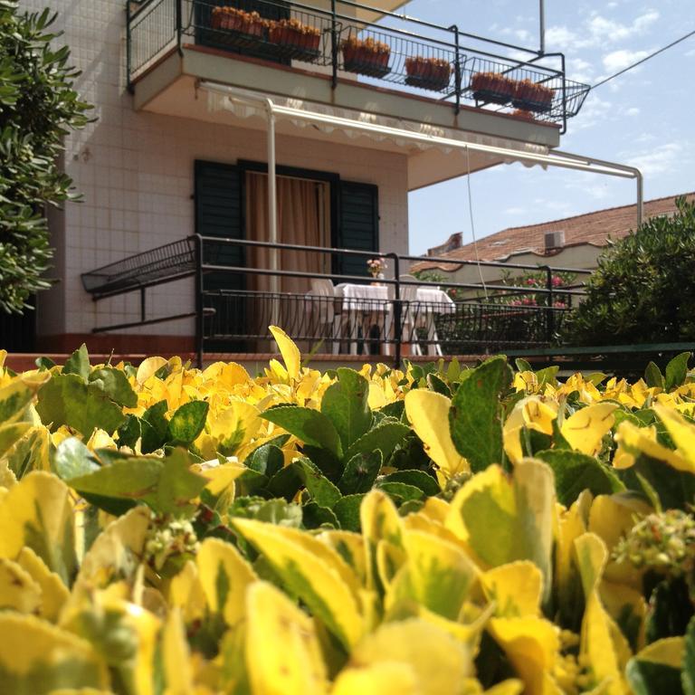 Al Giardino Sant'Anna Apartment มาสคาลิ ภายนอก รูปภาพ